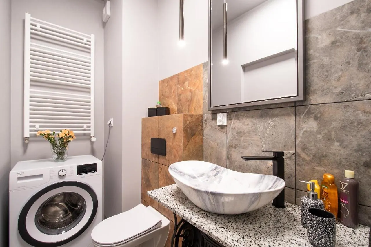Studio Krzemieniecka, Metro Slodowiec, Free Parking By Cosmo Spirit Varsovie 0*,  Pologne