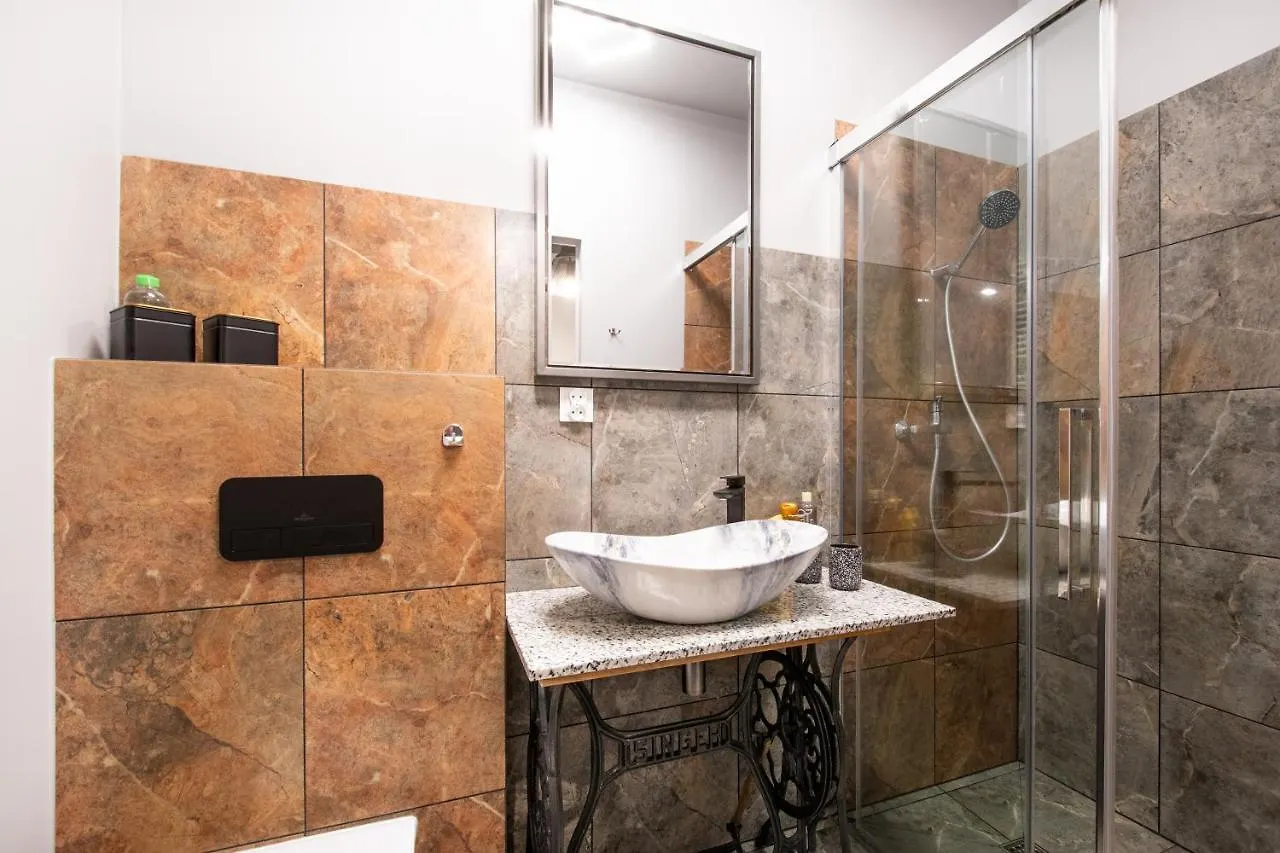 Studio Krzemieniecka, Metro Slodowiec, Free Parking By Cosmo Spirit Varsovie Pologne